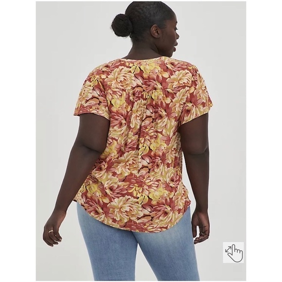 NWT TORRID Rayon Crepe Tie Flutter Sleeve Peasant Top Size 5X - Picture 2 of 8